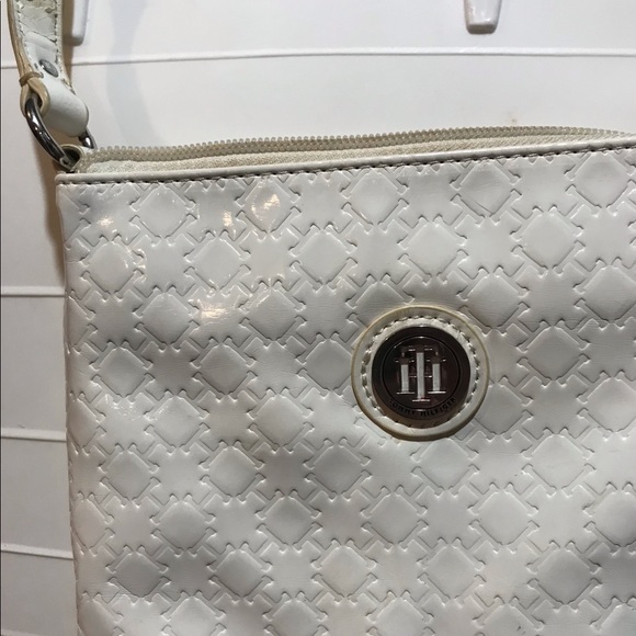 Tommy Hilfiger white crossbody - Picture 7 of 7